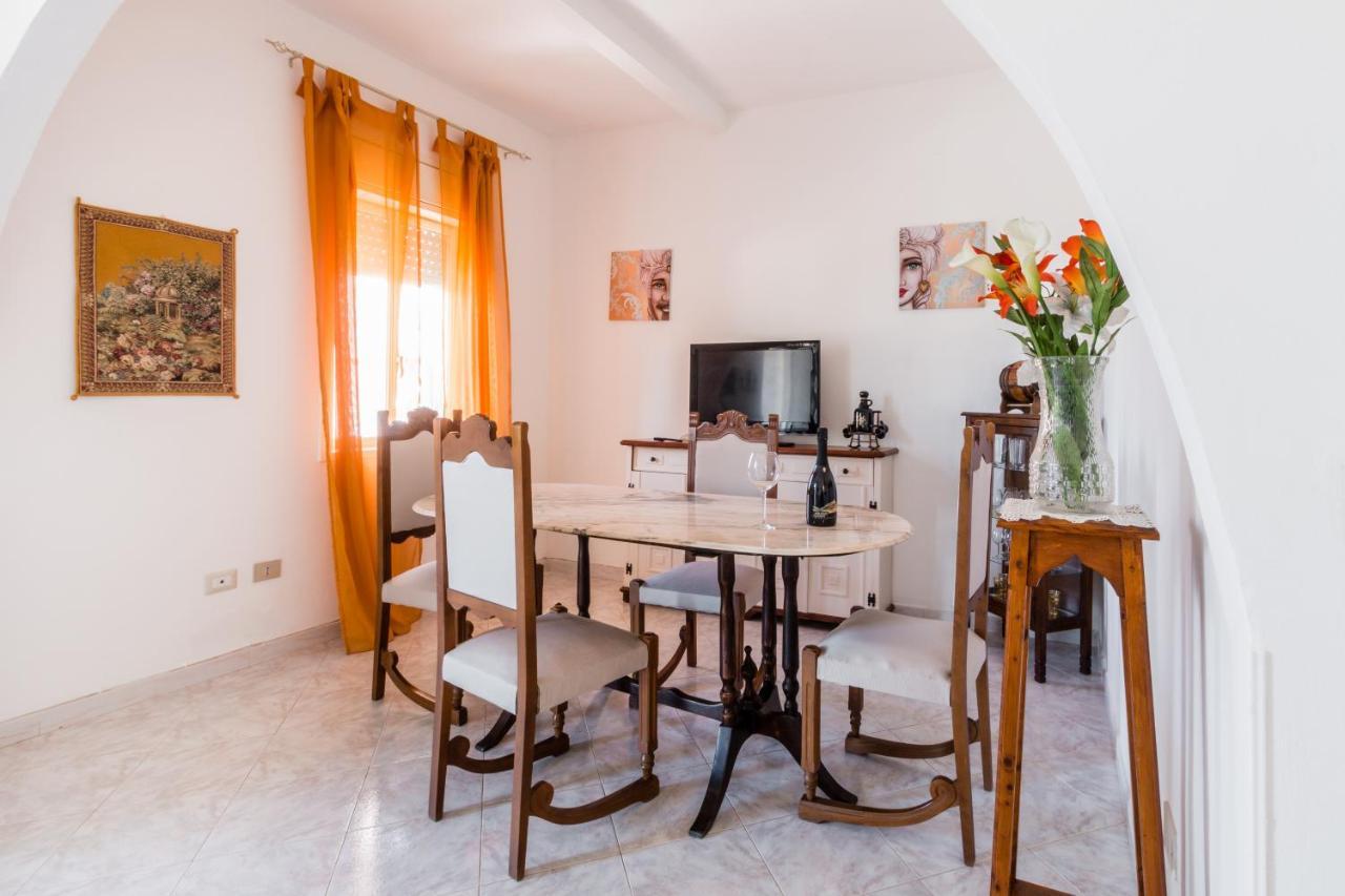 Villa Rosa Near The Sandy Beach, Parking & Wifi Noto Exterior photo
