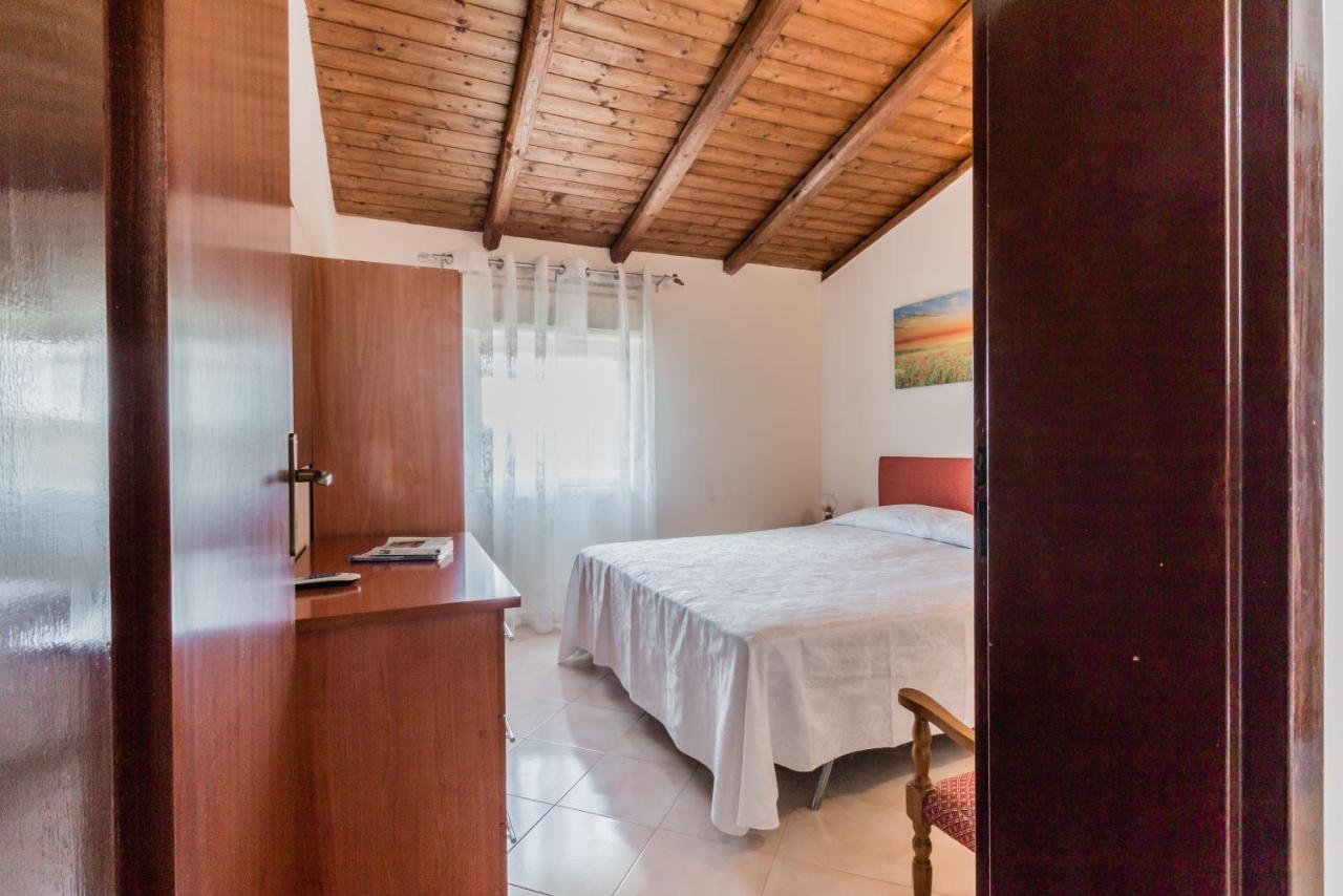 Villa Rosa Near The Sandy Beach, Parking & Wifi Noto Exterior photo